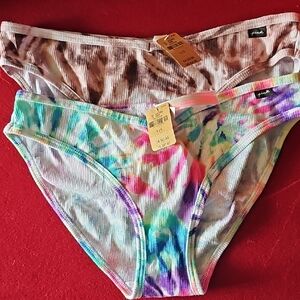 NWT 2 Pairs Pink Bikini Panties Size L/G